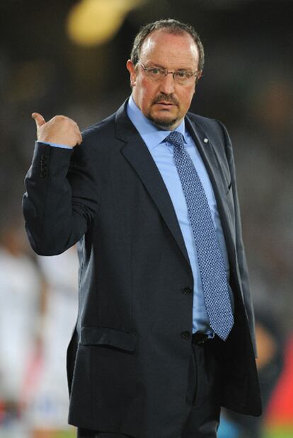 Benítez, en la banda durante la semifinal del Mundialito.