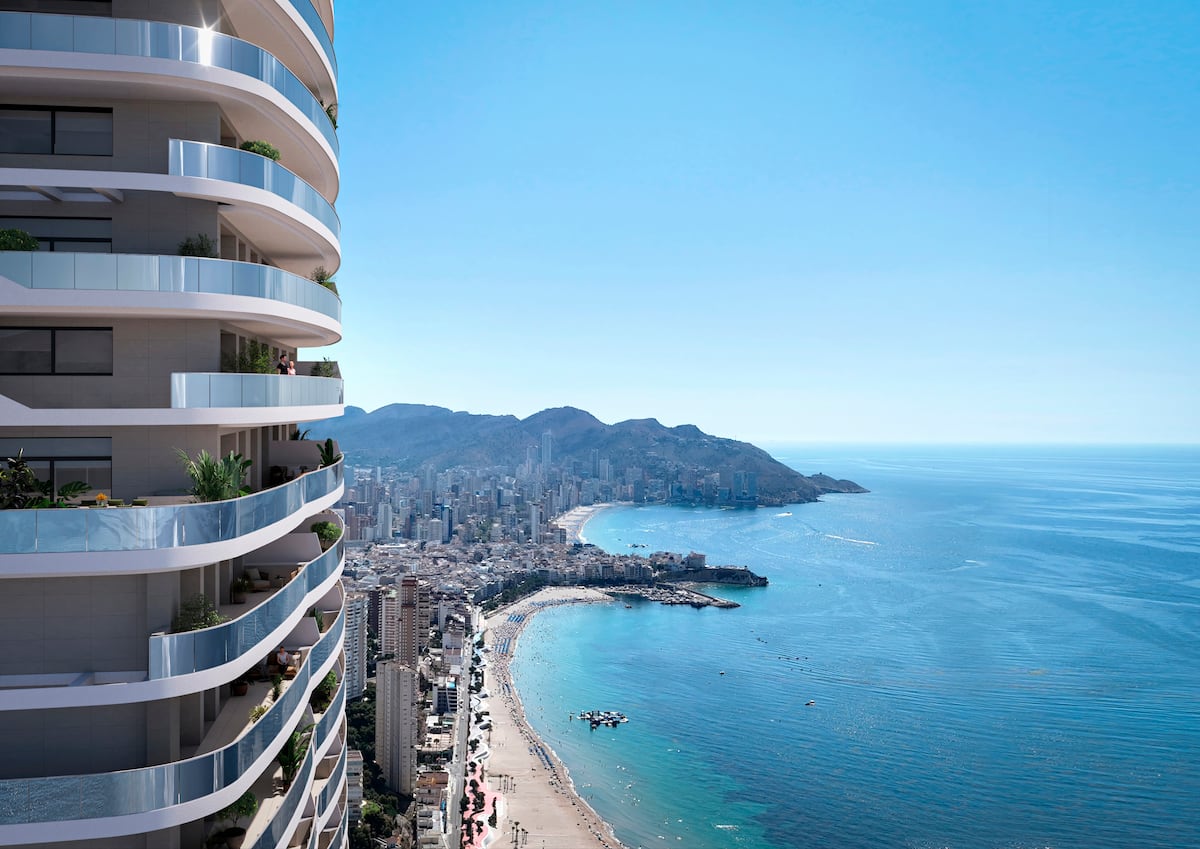 Una torre residencial de 64 plantas hará crecer el ‘skyline’ de Benidorm hasta los 230 metros de altura