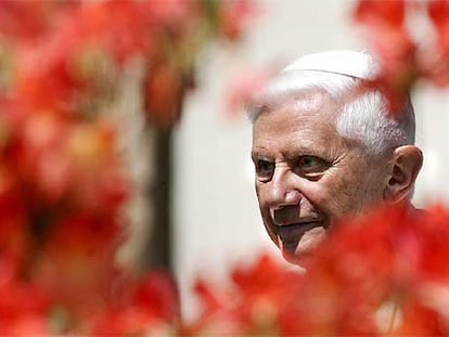 El papa Benedicto XVI, en San Pedro, en abril