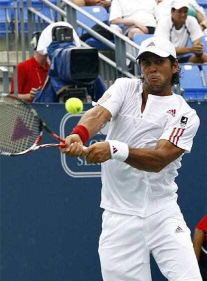 Fernando Verdasco en el partido ante Feliciano López en Montreal.