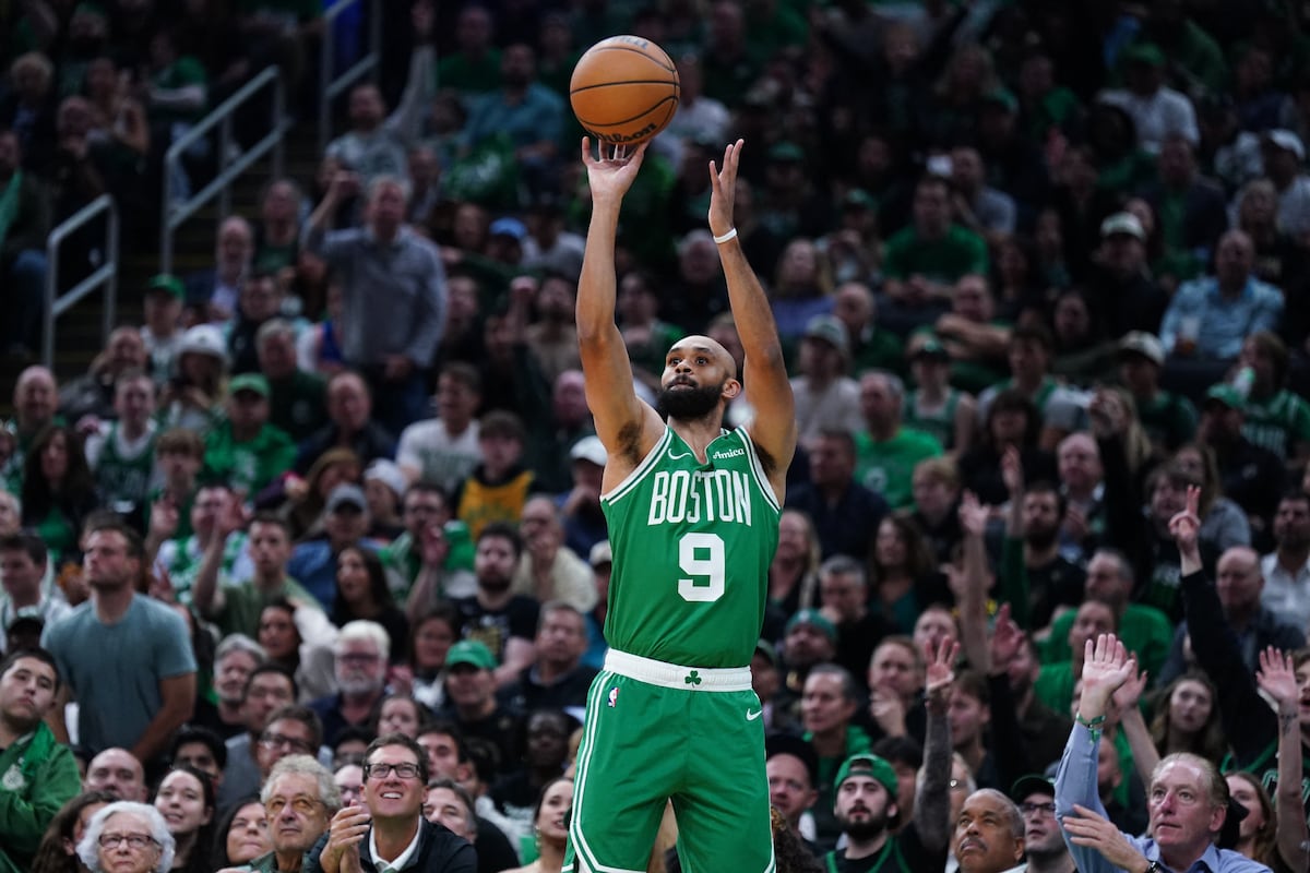 The Boston Celtics equal the all-time record for three-pointers in an NBA game