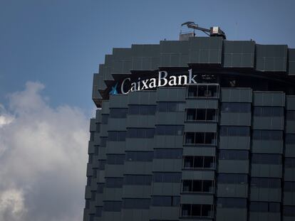 La sede de Caixa Bank en la Avenida Diagonal de Barcelona.