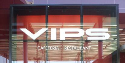 Entrada a un restaurante de Vips, en Madrid.