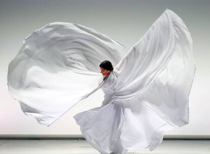 Un momento de la puesta en escena de la obra 'El Maleficio de la mariposa' de Lorca, en el Festival de Música y Danza de Granada.