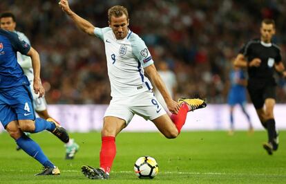 Harry Kane de Inglaterra en el partido contra Eslovaquia.