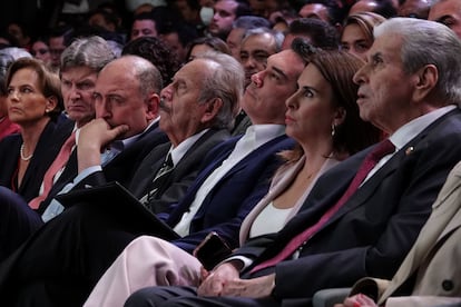 Alejandro Moreno, presidente del PRI, durante el encuentro “Diálogos por México”, en la CEN del PRI.