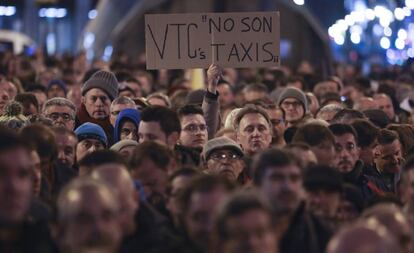 Concentración de taxistas madrileños en la Puerta del Sol.