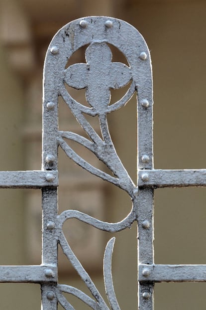 Detalle de una reja de la Colonia.