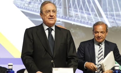 Florentino Pérez, presidente de ACS, junto a Marcelino Fernández Verdes, CEO de la constructora y presidente de Abertis.