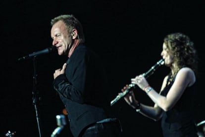 Sting, durante su concierto en el Palacio de los Deportes.