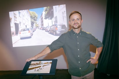 El artista Jan Kamensky, que crea utopías visuales sobre ciudades ecológicas.