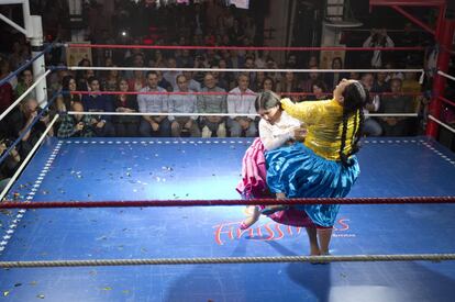 Las Cholitas Luchadoras en octubre en Madrid.