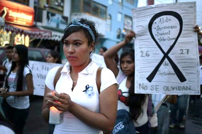 Manifestación para exigir el regreso de los 57 estudiantes que desaparecieron el 26 de septiembre