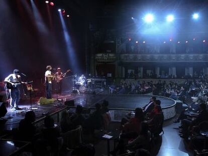 Manel, durante su concierto en el Calderón.