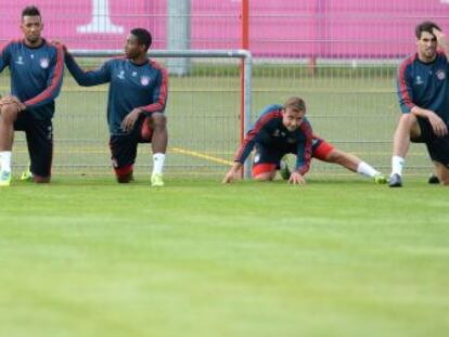 Contento, Jerome Boateng, Alaba, Götze y Javi Martínez, en un entrenamiento del Bayern Múnich.