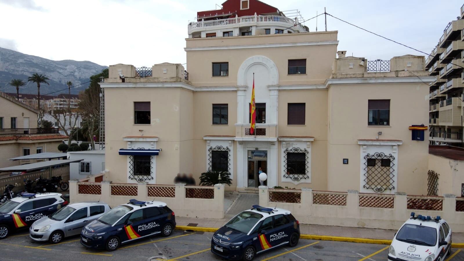 Muere un hombre al recibir un tiro en la cabeza en un garaje del municipio alicantino de Dénia 