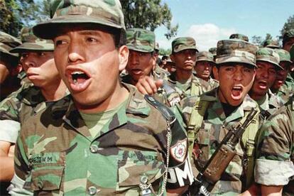 Policas militares guatemaltecos, en una imagen de archivo.