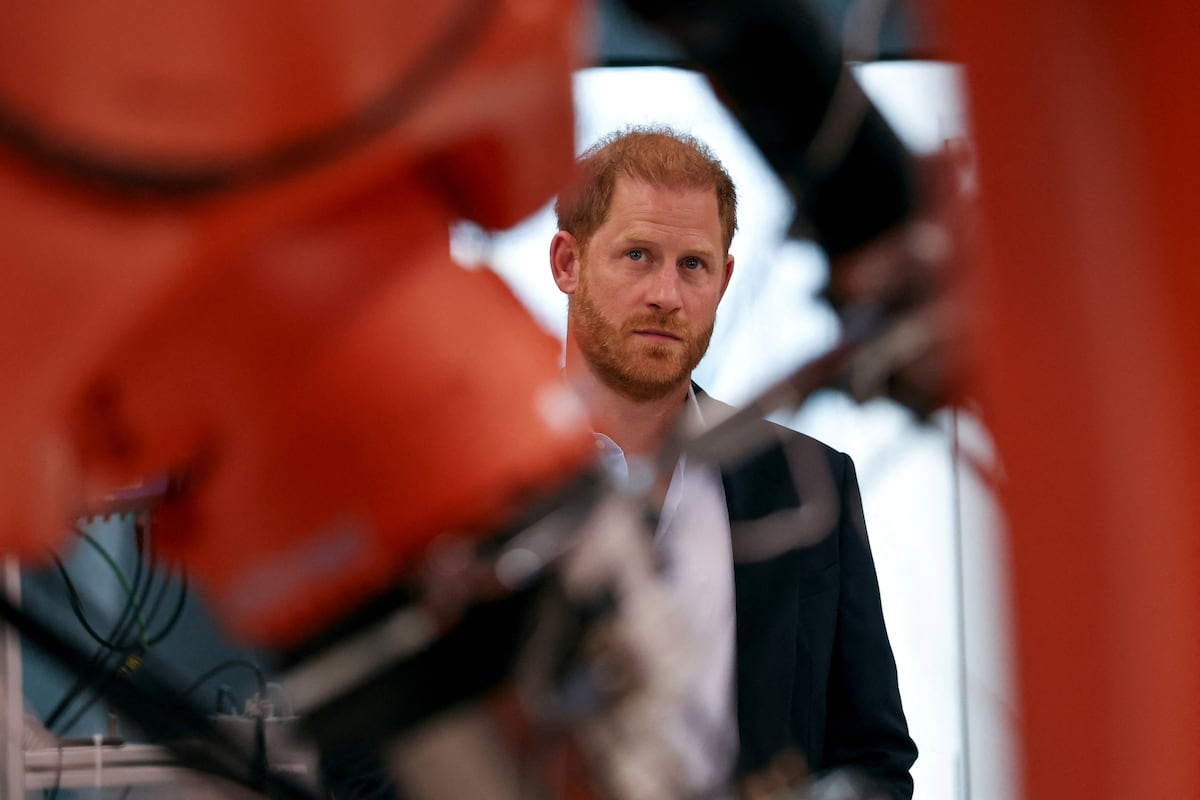 El rey Carlos III y Enrique de Inglaterra se reúnen 18 meses después de su último encuentro