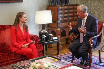 The Princess of Asturias, Leonor de Borbón, talks with the President of Portugal, Marcelo Rebelo de Sousa, at the Palace of Belem.