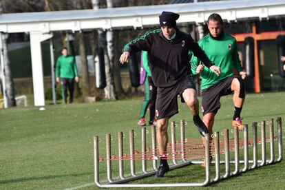  Philippe Mexes y Kaka durante el entrenamiento.