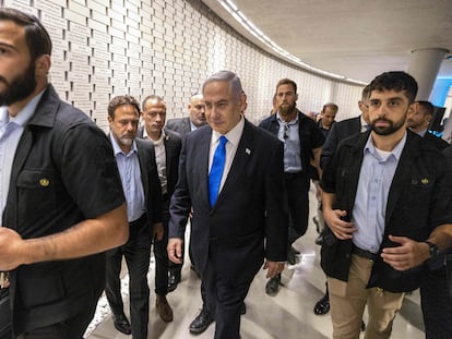 El primer ministro de Israel, Bejamin Netanyahu, tras la ceremonia del 50 aniversario de la guerra árabe-israelí en el espacio conmemorativo del Monte Herzl en Jerusalén, el 26 de septiembre.