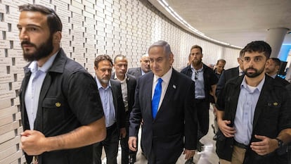 El primer ministro de Israel, Bejamin Netanyahu, tras la ceremonia del 50 aniversario de la guerra árabe-israelí en el espacio conmemorativo del Monte Herzl en Jerusalén, el 26 de septiembre.