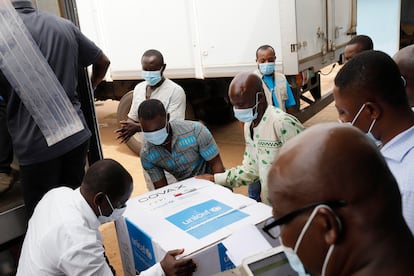 Llegada de vacunas a Accra (Ghana), el pasado miércoles.