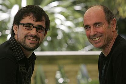 Lluís Danés (a la izquierda) y Lluís Llach.