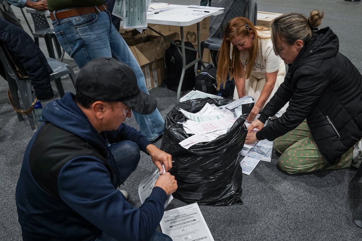 El escrutinio electoral por dentro | Elecciones Presidenciales Colombia | EL  PAÍS América Colombia