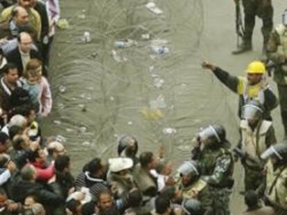 Los manifestantes egipcios reunidos en la plaza de Tahrir