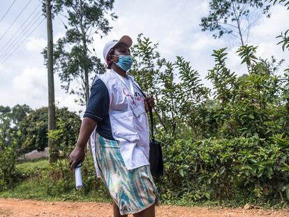 Caroline Ong'ayo Olustili - a Community Health Volunteer at Musitinyi Dispensary in Luanda, Kenya.