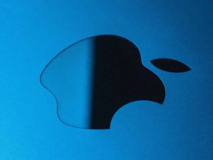 Logo de Apple con fondo azul