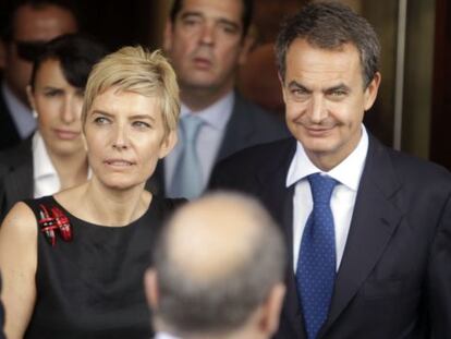 José Luis Rodríguez Zapatero y su esposa, Sonsoles Espinosa, a la salida del Congreso.