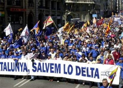 Cabecera de la manifestación que ha recorrido hoy Barcelona.