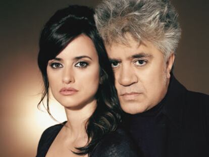 Pedro Almodóvar le dio a Penélope Cruz el papel de Raimunda, y la crítica se volvió loca. la actriz no ha parado de recibir premios por su actuación en &#39;Volver&#39;.