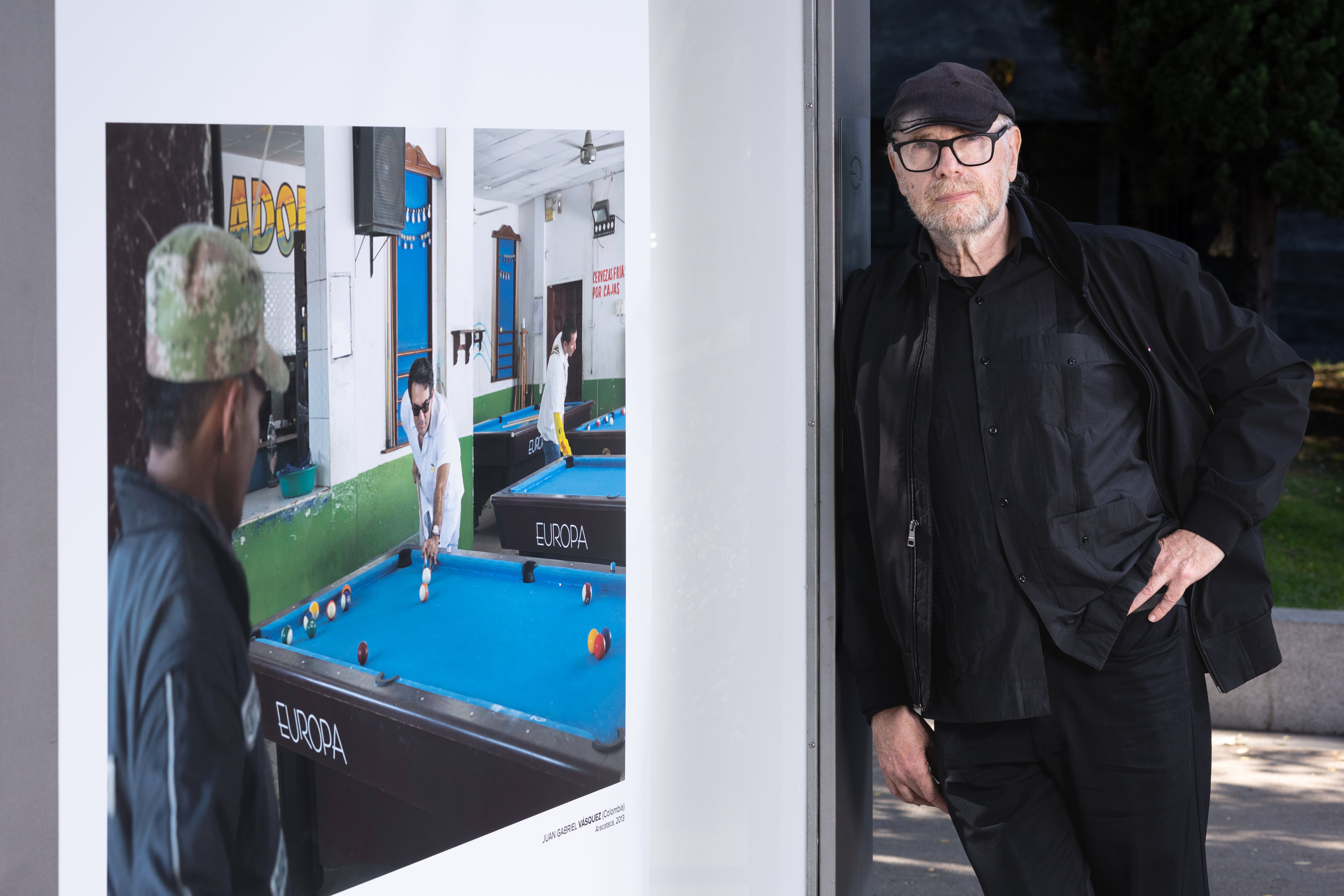 Daniel Mordzinski, fotógrafo: “Me ilusiona creer que mis fotografías contribuyen a ensanchar la complicidad lectora”