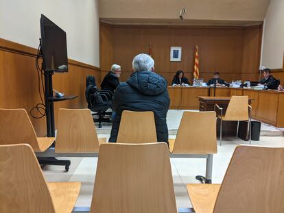 El contable, Álex Segura, en el banquillo de los acusados.