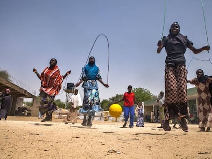 Grupo de menores en un centro de Unicef en Nigeria.