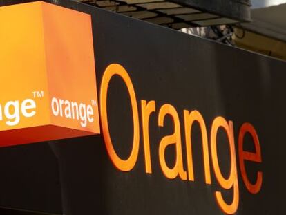 Facua denuncia a la teleoperadora Orange por "cobro abusivo"