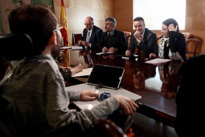 Reunión en el Congreso entre el PSOE y Unidos Podemos. 