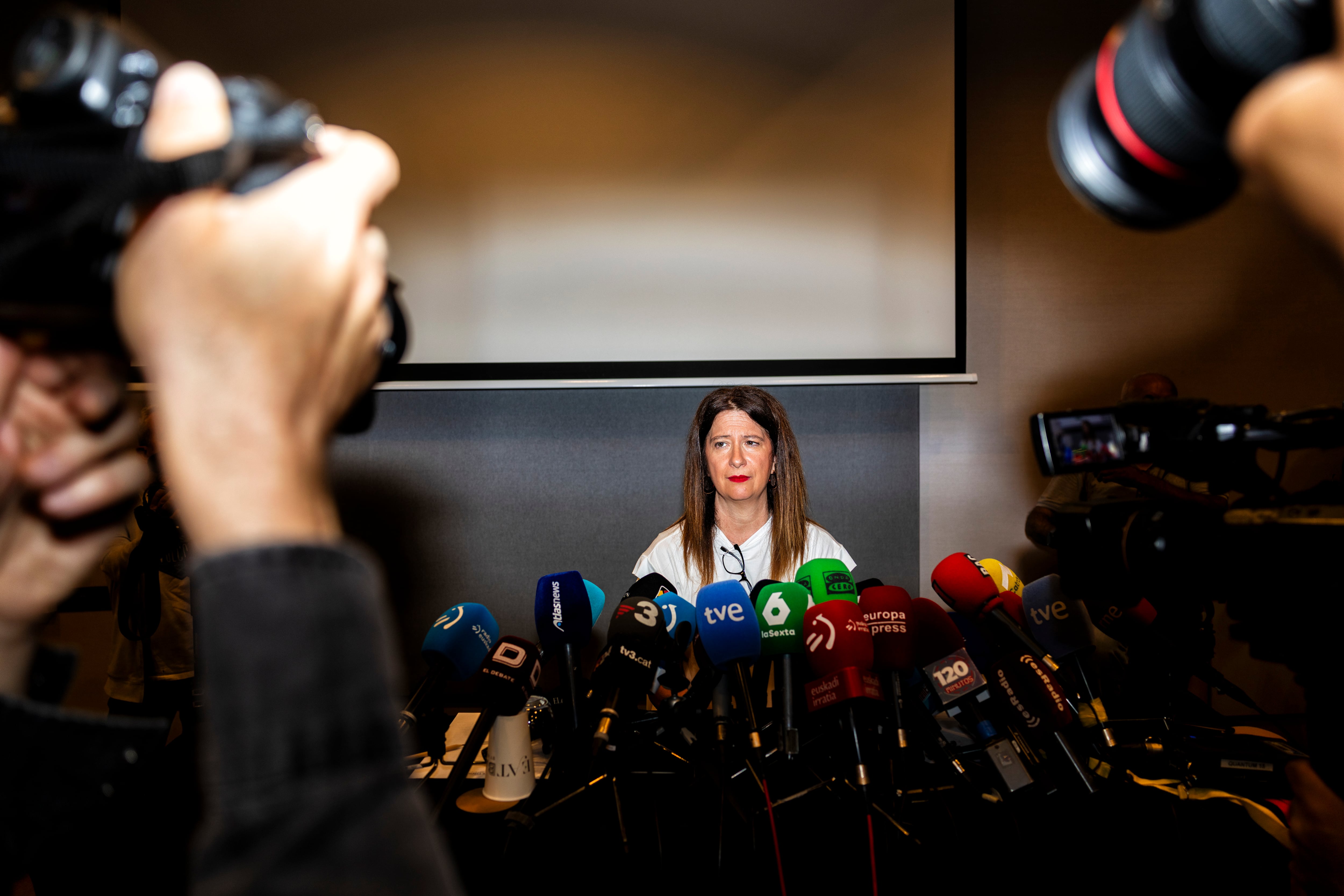 Rueda de prensa de Leire Díez en el hotel Novotel de Madrid.