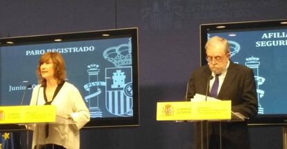 La secrataria de Estado de Empleo, Yolanda Valdeolivas, y el secretario de Estado de Seguridad Social, Octavio Granado