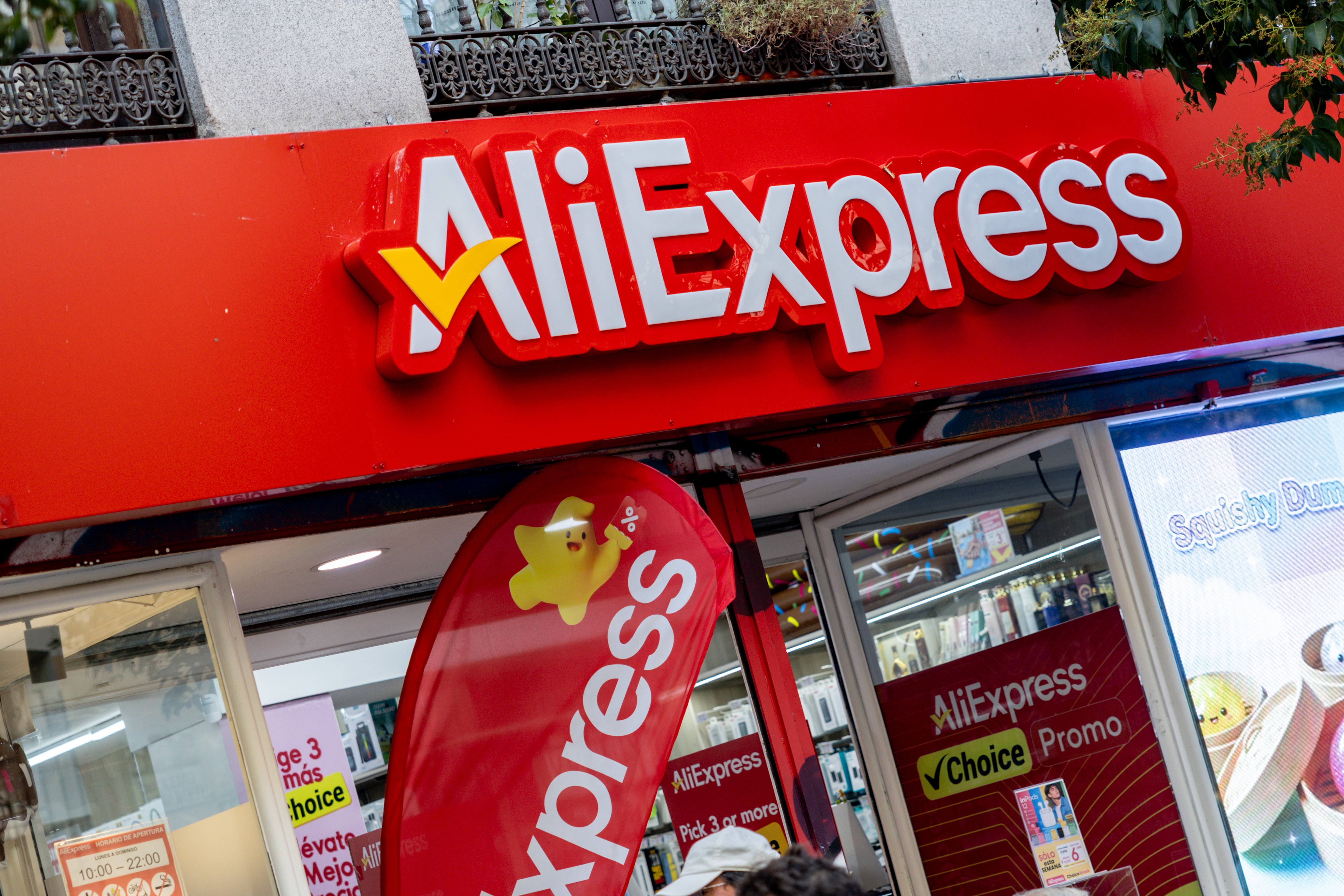 La gran distribución cifra en más de 22.000 millones las ventas que se desviarán a Shein, Temu o Aliexpress hasta 2030