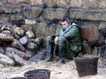Fotografía del 30 de noviembre de 2002 en Muxía (A Coruña).