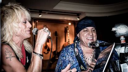 Little Steve y Michael Monroe en la UNDERGROUND GARAGE DANCE PARTY, celebrada anoche en el Hard Rock Café.