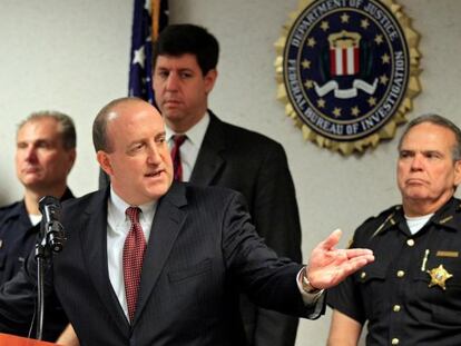 El agente especial del FBI Stephen Anthony, durante la rueda de prensa de hoy en al que anunciaba las detenciones de los sospechosos de terrorismo.