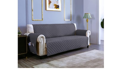 Esta es una de las mejores fundas de sofa antipelo.