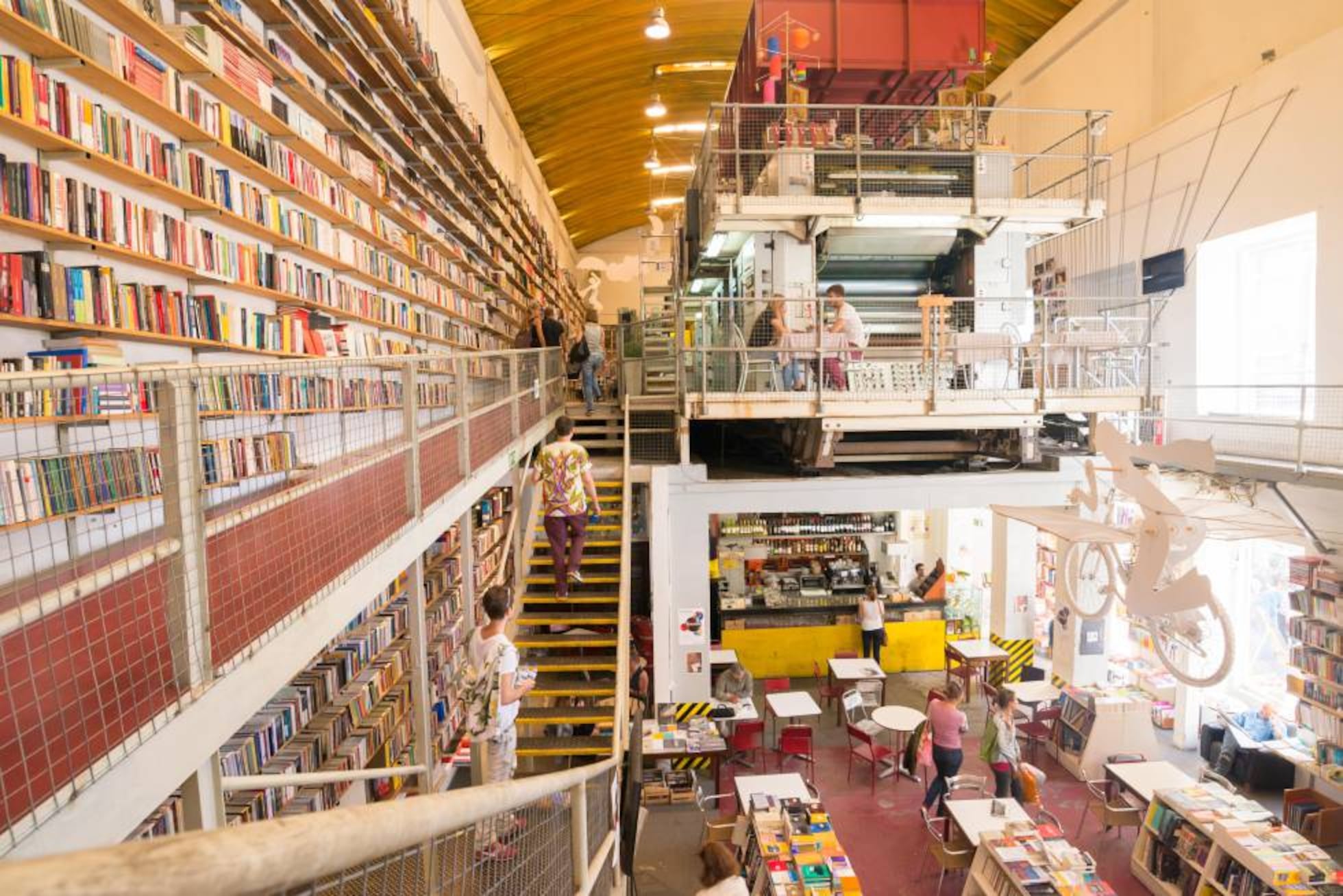 Volta ao mundo em 21 livrarias com encanto | Fotos | Fotos | EL PAÍS Brasil