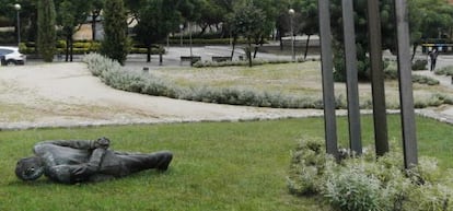 La estatua de Jordi Pujol que se levantaba en Premi de Dalt (Barcelona) amaneci derribada el pasado 21 de octubre.