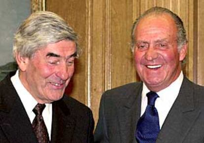 Ruud Lubbers, ayer junto al rey de España en el palacio de la Zarzuela.